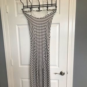 Beautiful maxi dress.. excellent condition